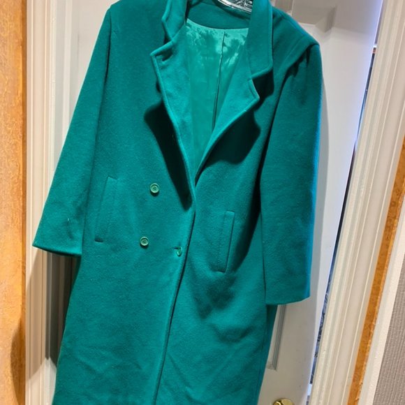 pretty green peacoat